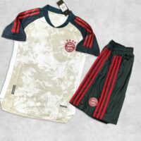 Áo bóng đá Bayern Munich Munchen trắng sữa phối đen logo thêu đỏ vải gai thái trước