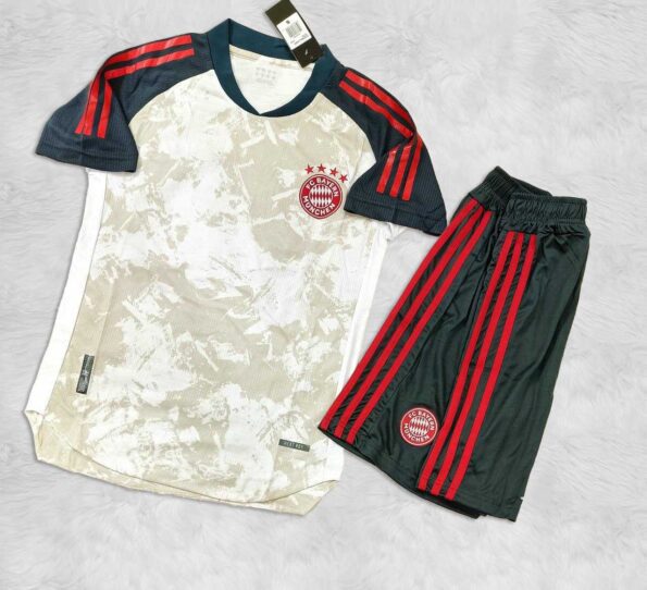 Áo bóng đá Bayern Munich Munchen trắng sữa phối đen logo thêu đỏ vải gai thái