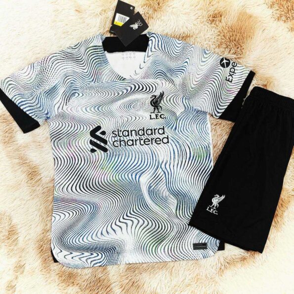 Bộ quần áo thể thao bóng đá Liver Liverpool nike 2023 away sân khách màu trắng vằn mùa 22 23 1