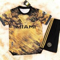 Bộ sưu tập quần áo thể thao bóng đá MIAMI màu hồng xanh ngọc biển vàng đồng đen vải gai thái logo thêu