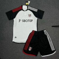 Bộ quần đá banh câu lạc bộ bóng đá Fulham FC FFC SBOTOP trắng viền đen logo thêu vải thái 1