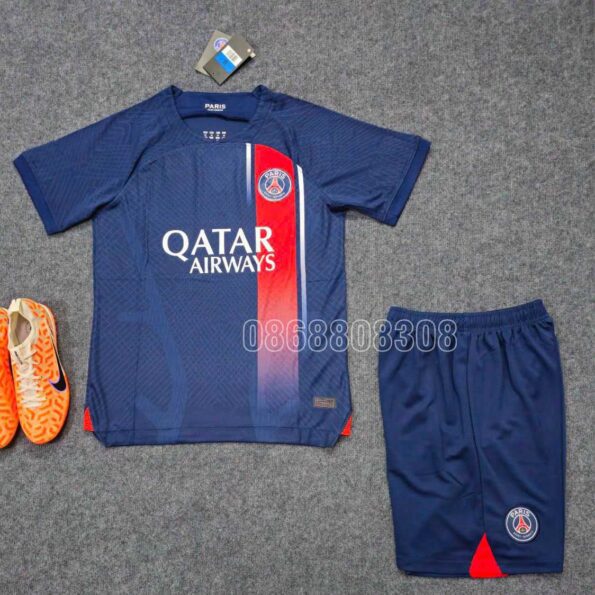 Bộ quần áo bóng đá PSG Paris Saint-Germain 23/24 Xanh Than sân nhà logo thêu năm 2023 2024 mới vải SPF kẻ đỏ ngực