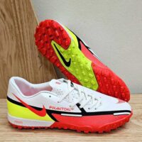 Giày đá bóng Nike Phantom GT 2 Motivation Academy đế TF sân cỏ nhân tạo phối màu trắng đỏ kẻ đen 1
