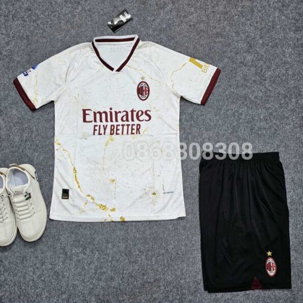 Bộ quần áo bóng đá ACM AC Milan Away trắng hoạ tiết tia sét vàng lô 2024