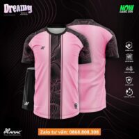 Bộ quần áo bóng đá thiết kế Dreamy Amac hoạ tiết kẻ giữa đan xen vân gỗ nhiều màu hồng đen 1