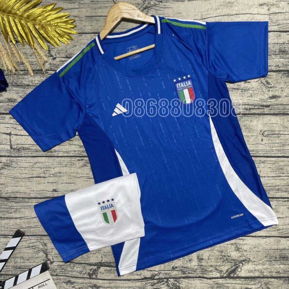 Áo đá bóng đội tuyển Ý xanh áo Italia Euro 2024 sân nhà 23/24 quần chéo xanh trắng