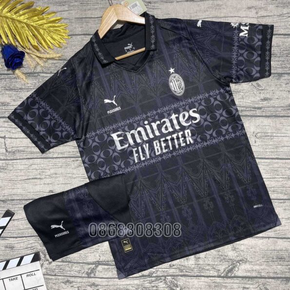 Bộ quần áo bóng đá ACM AC Milan 2024 đen Fourth mẫu thứ 4 màu đen bản Pleasures full logo