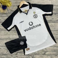 Bộ quần áo bóng đá MU Vodafone Manchester United trắng đen 2001 2002 mặt trước