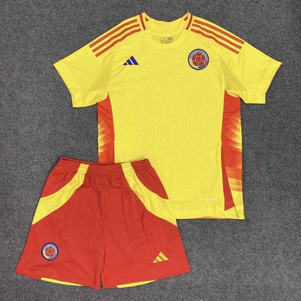 Bộ quần áo bóng đá FCF Federacion Colombiana de Futbol màu vàng vải SFP thái full logo thêu - Domin