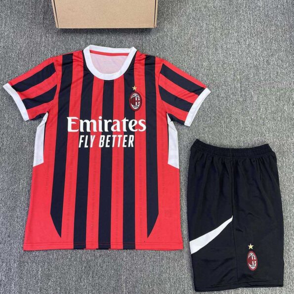 Bộ quần áo bóng đá ACM AC Milan 24/25 sân nhà màu đỏ mùa 2024 2025 logo thêu vải caro thái