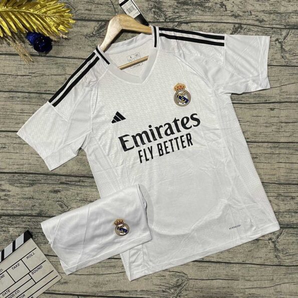 Bộ quần áo đá banh clb bóng đá Real Madrid Home 2024 2025 sân nhà trắng logo thêu