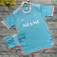 Bộ quần áo MIAMI 24 25 xanh ngọc logo thêu vải mịn mới năm 2025 2025 logo adidas thiêu size trẻ em