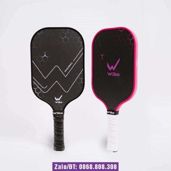 Vợt Pickleball Wika Vigor màu đen viền cam logo hồng