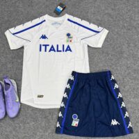 Bộ quần áo bóng đá Italia 2000 màu đen mặt trước