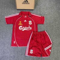 Bộ quần áo bóng đá liverpool 2008 Carlsberg màu đỏ home sân nhà mặt trước