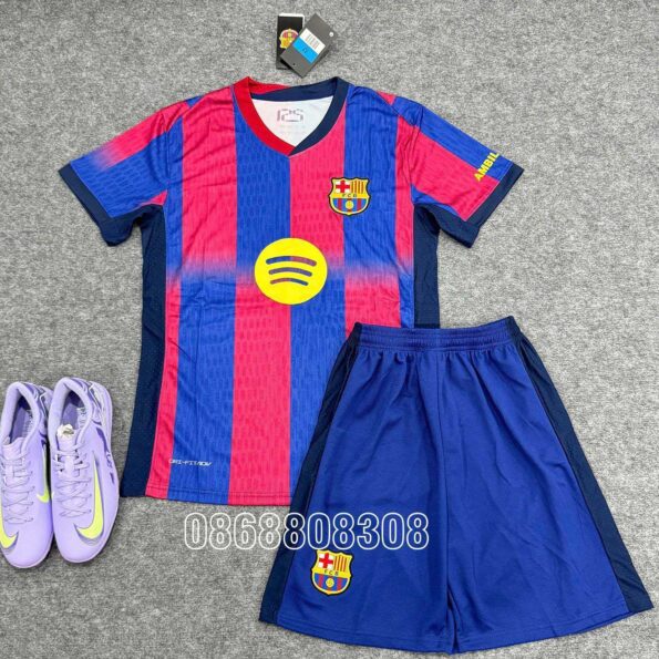 Bộ sưu tập Barcelona áo bóng đá Barca mùa 25/26 các bản sân nhà năm 2025 2026 mặt trước cổ tròn màu xanh đỏ