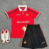 MU Sharp 1998 1999 Umbro Manchester màu đỏ mặt trước