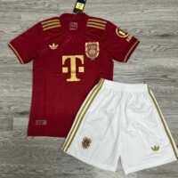 Bộ quần áo bóng đá Bayern Munich 125 Năm kỷ niệm màu đỏ