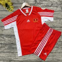 Bộ Quần Áo Bóng Đá Đội Tuyển Việt Nam Retro Năm 2000 2004 màu đỏ viền hông trắng (1)