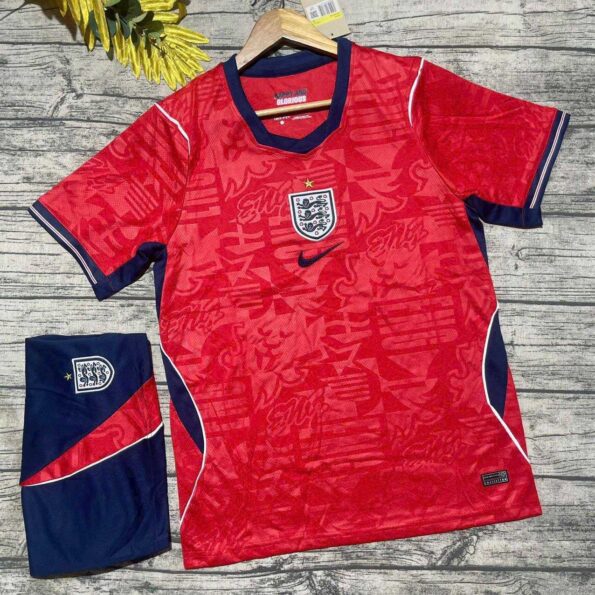 Áo Đấu Đội Tuyển Anh Sân Khách World Cup 2026 - Sắc Đỏ Kiêu Hùng (2)