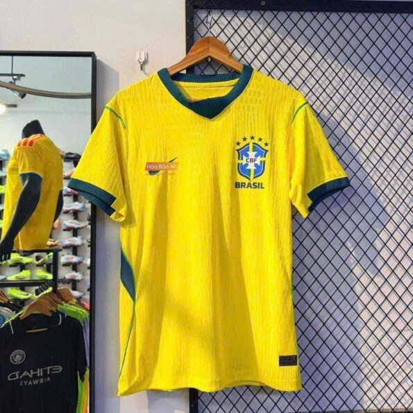 Áo Bóng Đá Player Đội Tuyển Brazil WC 2026 màu vàng bản player in tên số (5)