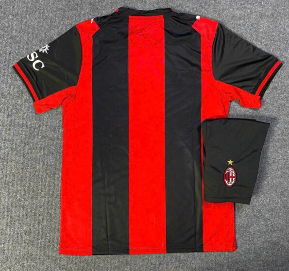 Bộ quần áo bóng đá AC Milan sân nhà 2026 2027 đen sọc đỏ (3)