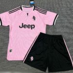 Bộ quần áo bóng đá Juventus 2026 hồng quần đen true pink (5)
