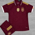 Bộ quần áo bóng đá tây ban nha retro polo đỏ mận (2)
