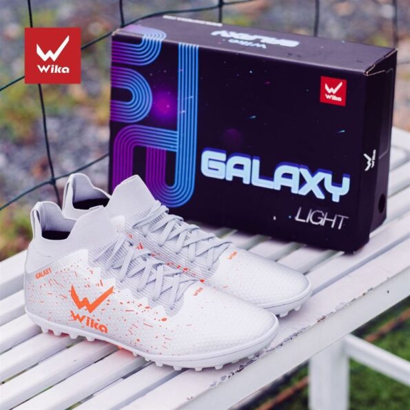 Giày Đá Bóng Wika Galaxy trắng bạc