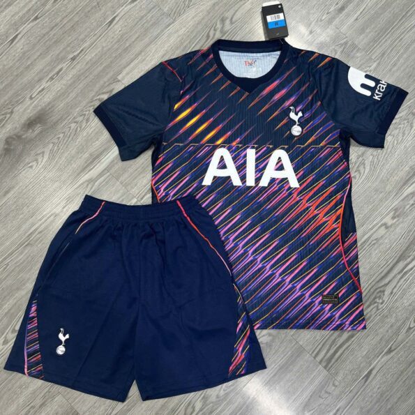 bộ quần áo bóng đá Tottenham 2026 27 sân khách tím than (2)