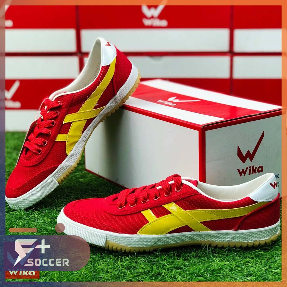 Giày thể thao Warrior WIKA Bata Ultra 2 Chính Hãng mẫu mới, xài đa mục đích chơi thể thao, đá bóng, đánh cầu, bóng chuyền đỏ vàng việt nam