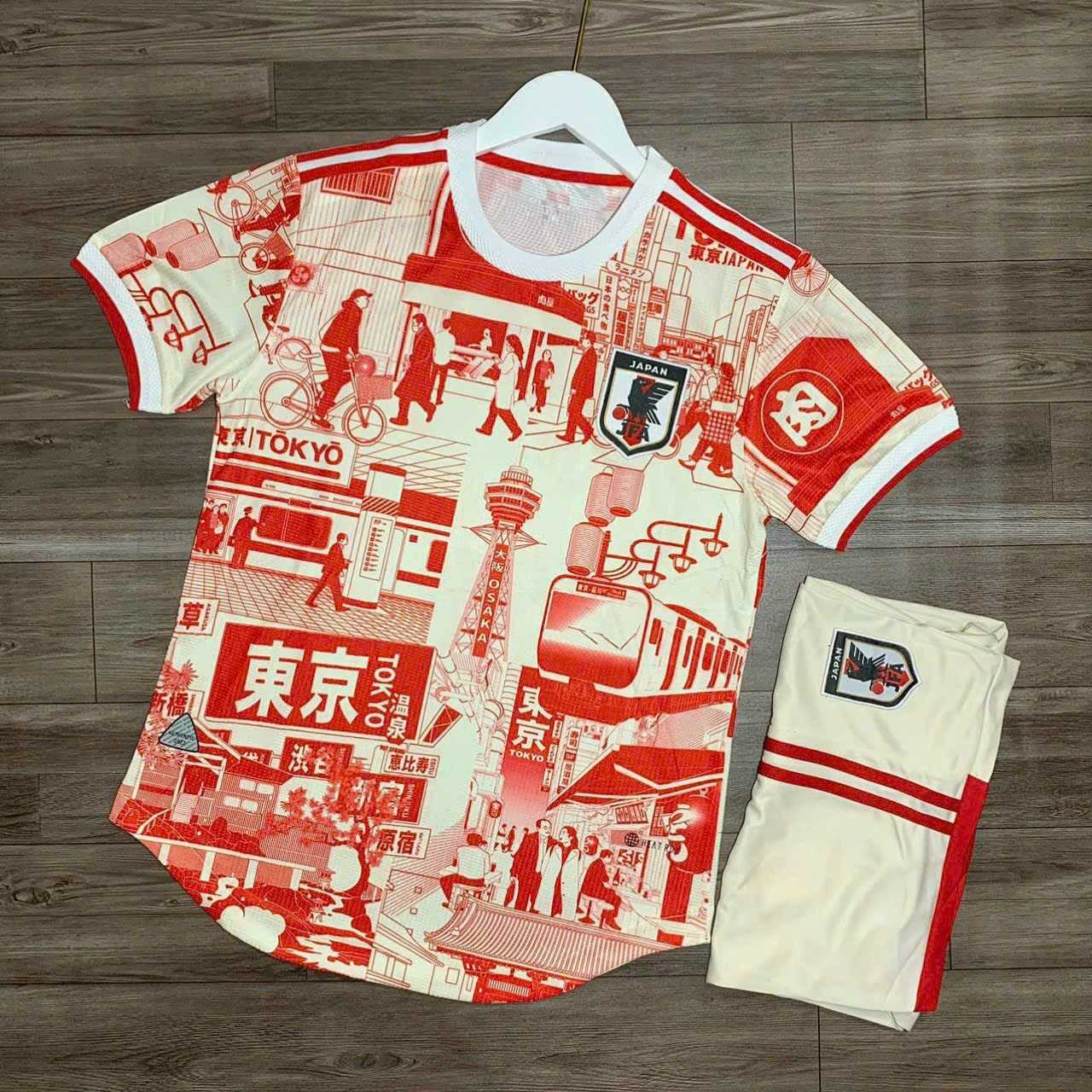 Bộ quần áo đội tuyển nhật bản japan in hình phố màu đỏ vàng ngà ngạt bản logo thêu 1