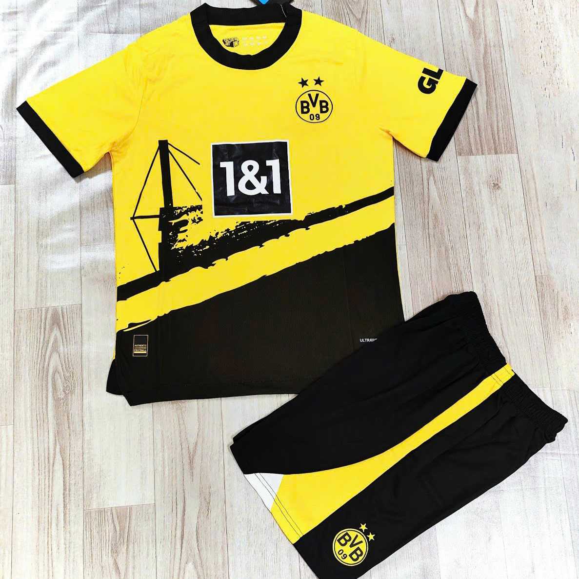 Bộ quần áo đá banh clb bóng đá Borussia Dortmund BVB 09 jersey 2324 logo thêu vải thái năm 2023 2024 1