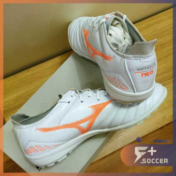 Giày đá bóng sân cỏ nhân tạo Mizuno Morelia Neo III Pro AS hàng không chính hãng màu trắng cam 2