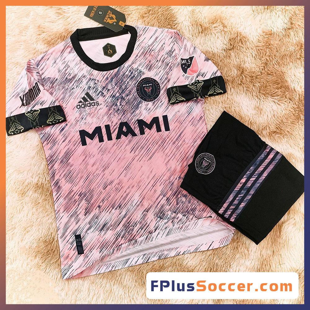 Bộ quần áo bóng đá thi đấu thể thao clb câu lạc bộ Inter miami vải mè thái màu hồng trắng quần đen 1