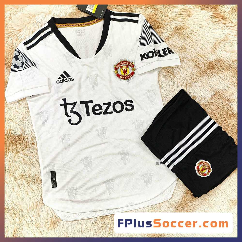 Bộ quần áo có túi đấu MU Manchester United manutd màu trắng t3 tezos mới nhất 2022 logo thêu 1