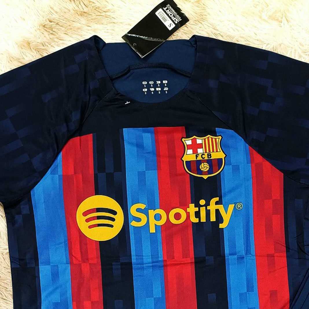 Bộ quần áo clb bóng đá Barca Barcelona FCB 2023 sân nhà chính thức 22 23 logo in mè 2