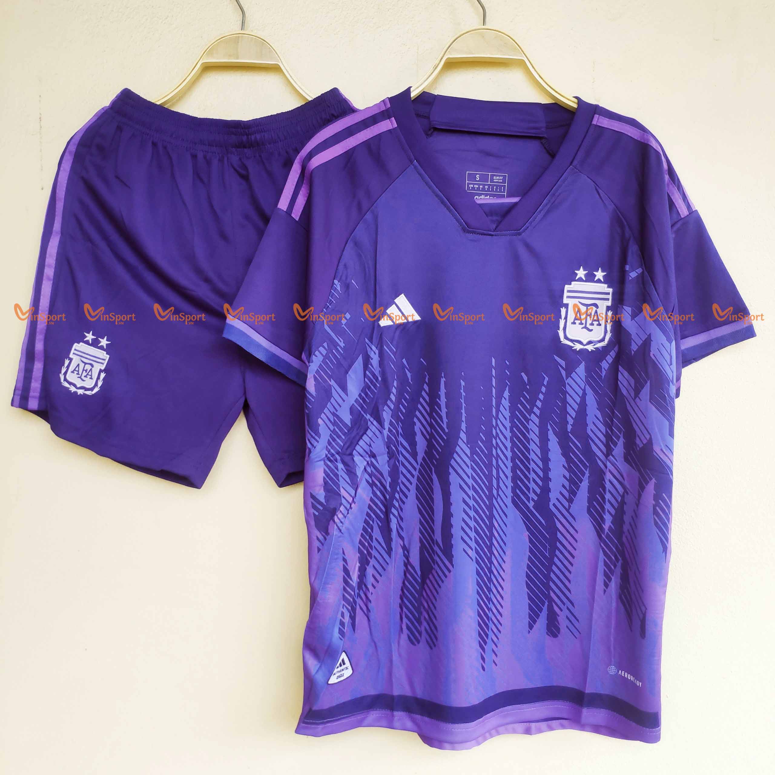 Bộ quần áo đá bóng đội tuyển Argentina jersey 2022 2023 sân khách màu tím violet 22-23 1