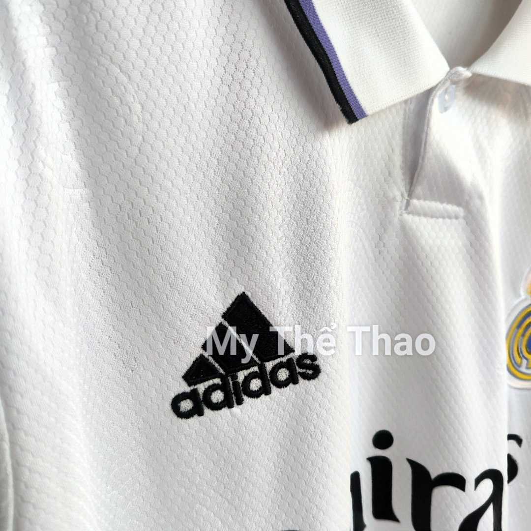 Bộ quần áo bóng đá dài tay clb đá banh real madrid 2022 2023 sân nhà tay dài màu trắng full logo thêu vải SPF thái caro