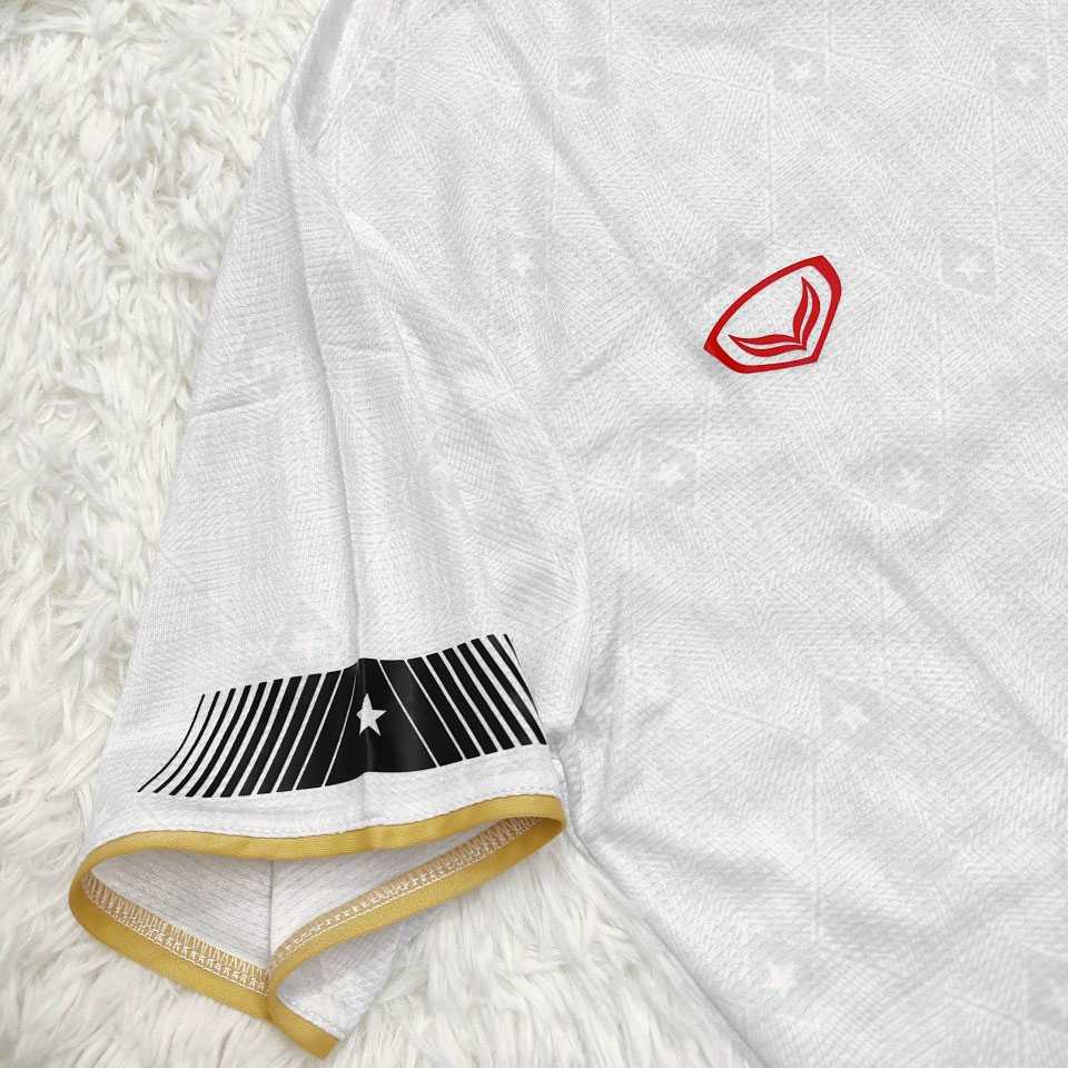 Bộ quần áo đá banh đội tuyển bóng đá việt nam 2023 màu trắng nhất logo thêu vải thái sân khách 3