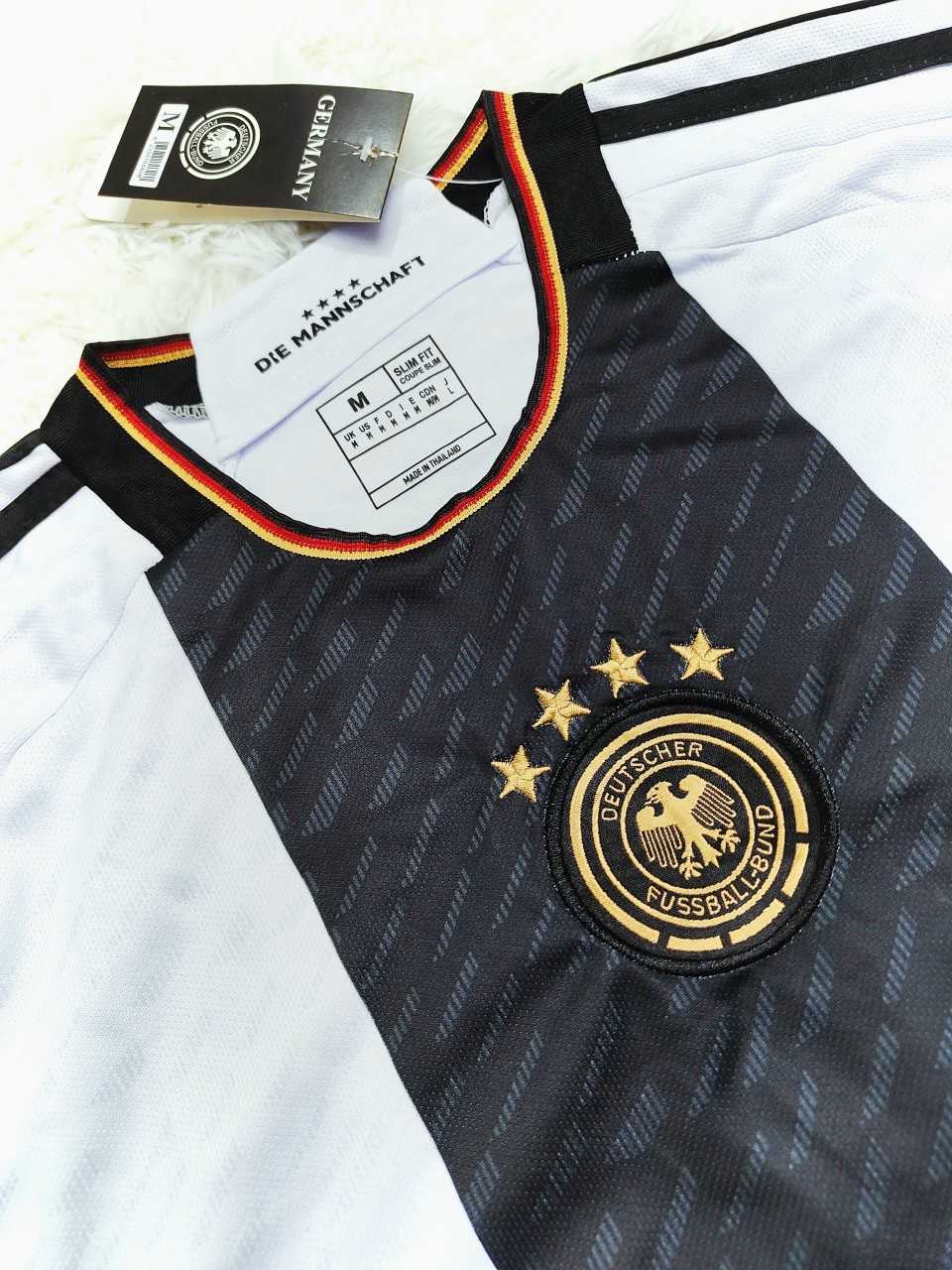 Bộ quần áo bóng đá đội tuyển đức gen màu trắng đen world cup 2022 logo thêu gai thái 1