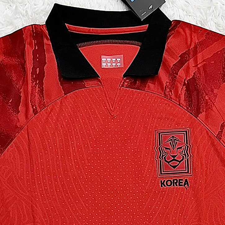 Bộ quần áo đá banh đội tuyển bóng đá Korea Hàn Quốc World Cup 2022 màu đỏ vải thái mịn logo thêu