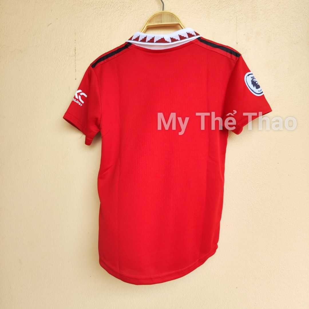 Bộ quần áo đá banh clb bóng đá MU Manchester United 2022 2023 size nhỏ trẻ em có cổ bẻ màu đỏ 2